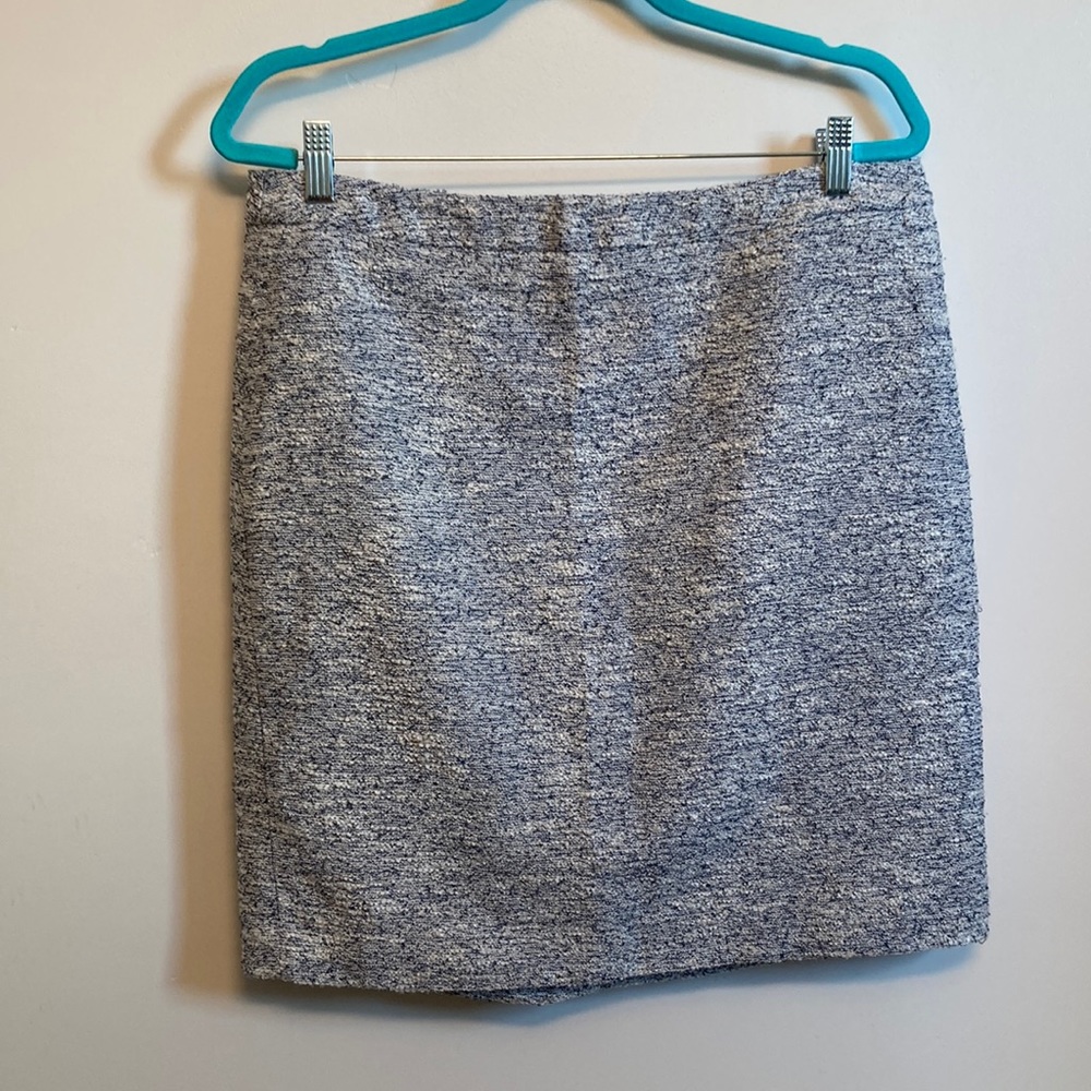 Blue and white textured mini skirt